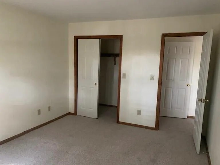 Elk Cir — Photo 20