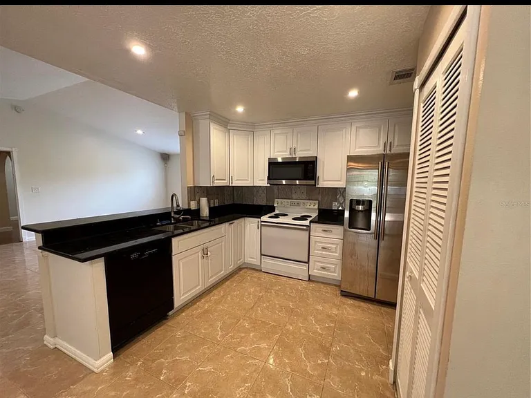 8008 Eden Park Rd — Photo 6