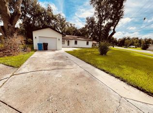 3210 Laurel Ln, Plant City, FL 33566