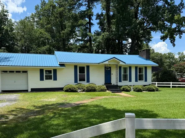 175 McDonald Ter, Childersburg, AL 35044