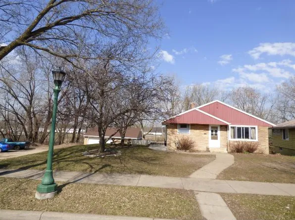 2355 Nokomis Ave, Saint Paul, MN 55119