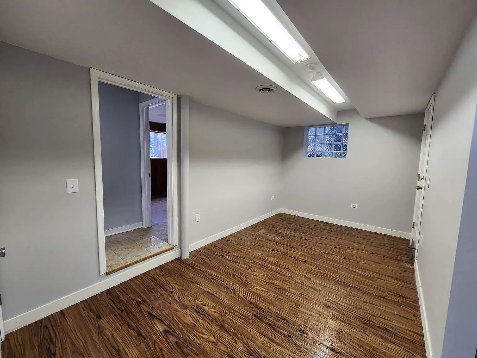 Bright 2 Bed / 1 Bath Apartment in Hammond Water & Internet Included — Photo 4
