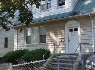 65 Sheridan St, Irvington, NJ 07111