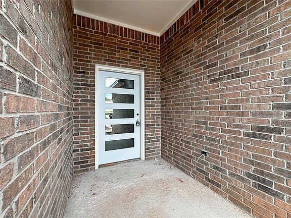 5th image of 1242 Copper Ridge Cir