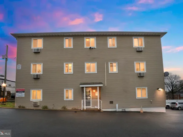 21-29 Barnett Ln #C12, Belleville, NJ 07109