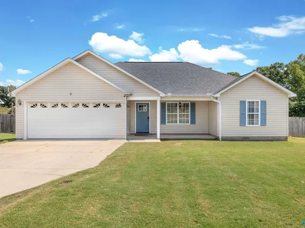 102 Meadowlark Dr, Hartselle, AL 35640