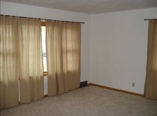 605 14th St NW, Minot, ND 58703