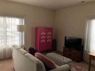 1830 27th Ave APT 205, Kenosha, WI 53140