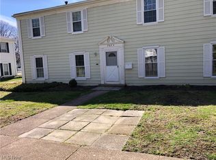 7317 Foxmill Rd #22-C, Mentor, OH 44060