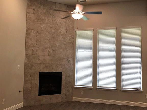 4th image of 8235 Bristlegrass Way