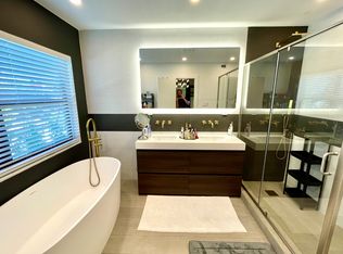 1215 E Broward Blvd #2, Fort Lauderdale, FL 33301