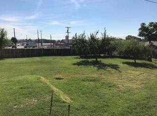1200 Heffron St, Sunnyside, WA