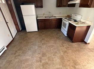 24 North St #3A, Warren, MA 01083