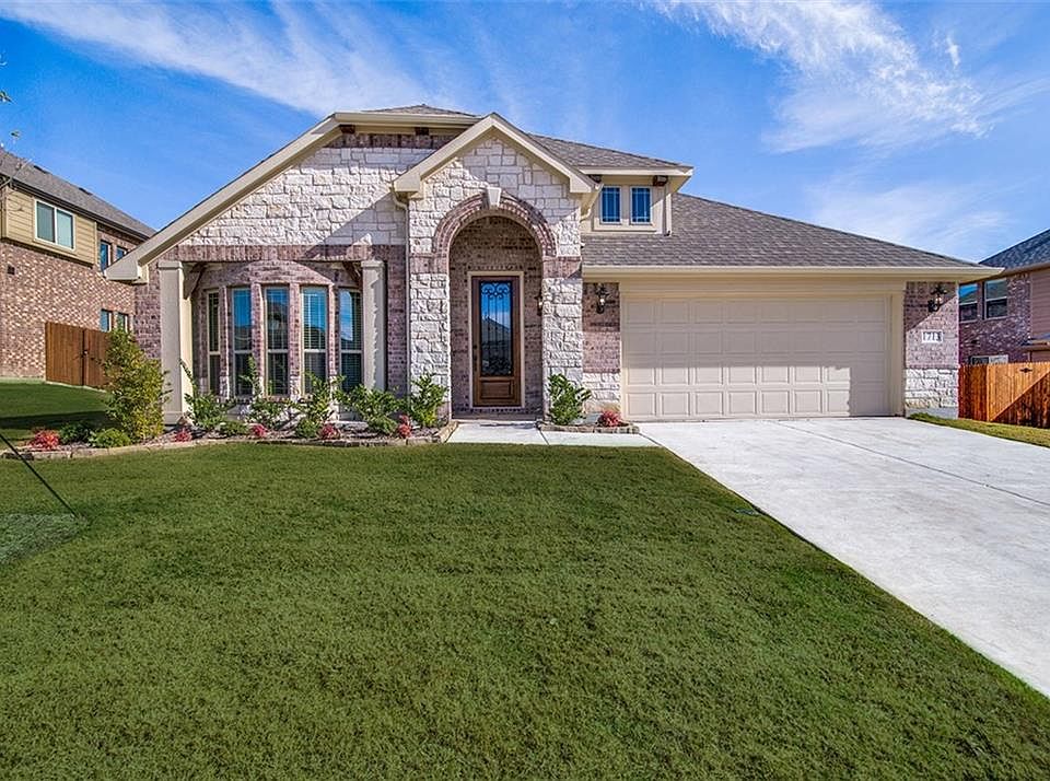 1st image of 1713 Sandalwood Ln