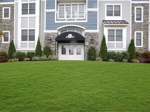 3rd image of 34201 Winterberry Dr