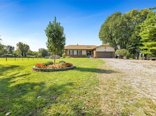 1436 Teson Rd, Hazelwood, MO 63042