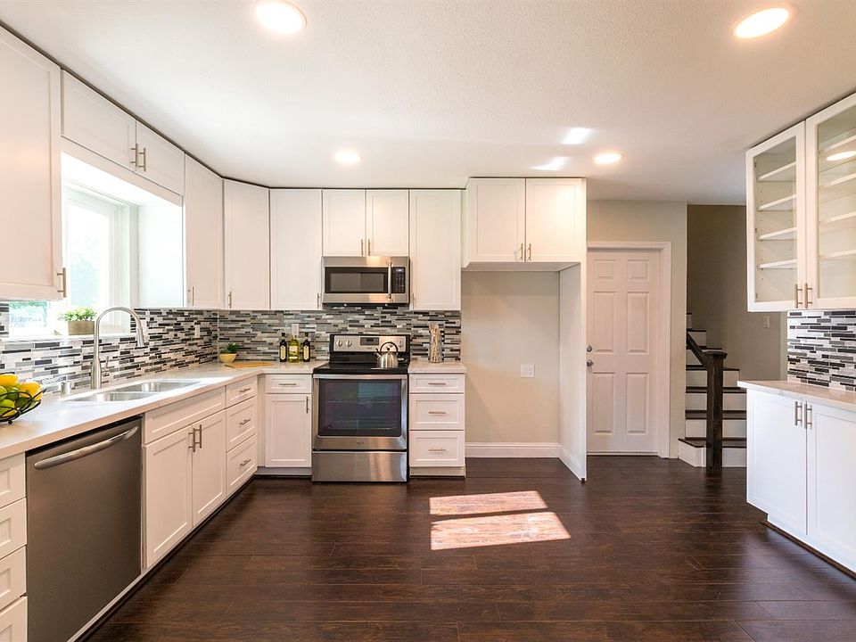 1st image of 8516 Mariposa Ave