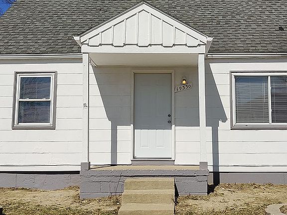 3rd image of 19330 W Chicago St