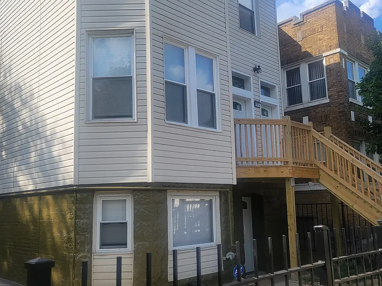 8020 S Coles Ave #1 — Photo 1