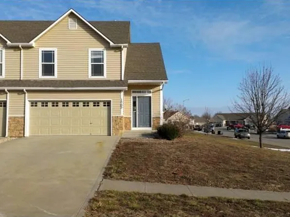 1909 N 157th St, Basehor, KS 66007