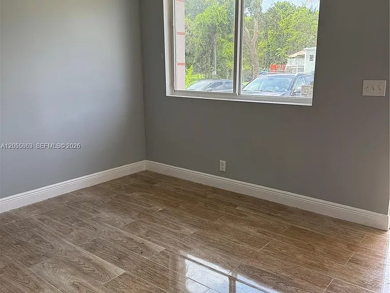 9512 NW 4th Ave #1 — Photo 15