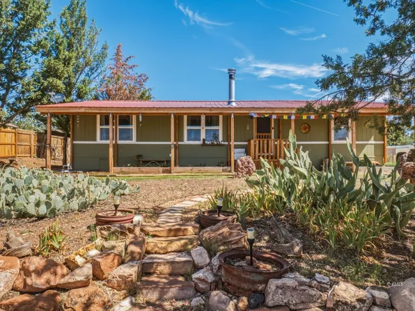 660 W Navajo Dr, Kanab, UT 84741