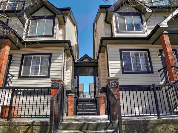 4821 Terwillegar Cmn NW #23, Edmonton, AB T6R 0C5