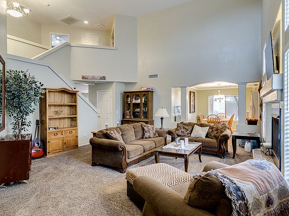4th image of 31380 N Candlewood Dr