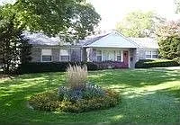 51 Greencroft Dr photo 1