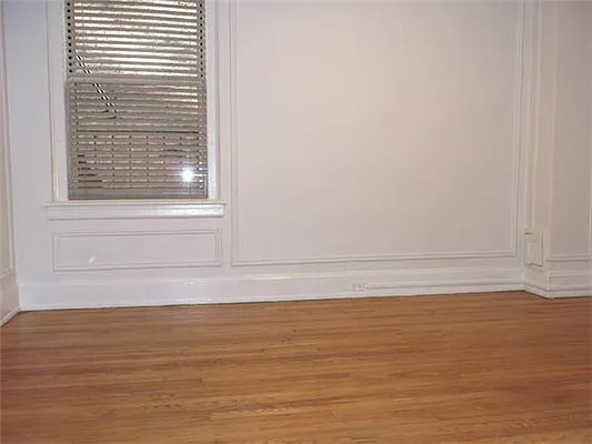 Sold by Maz Group NY | media 33