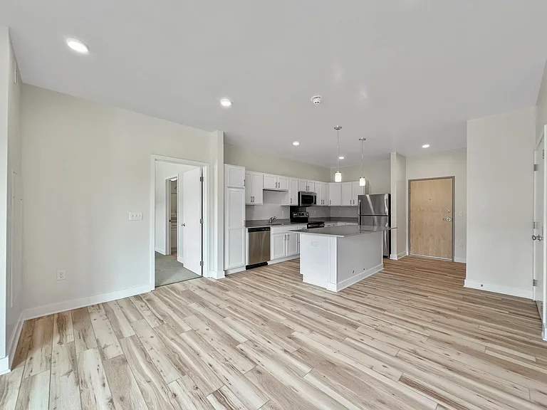 Stratford Pointe — Photo 84