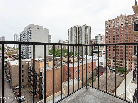3rd image of 1212 Lasalle St