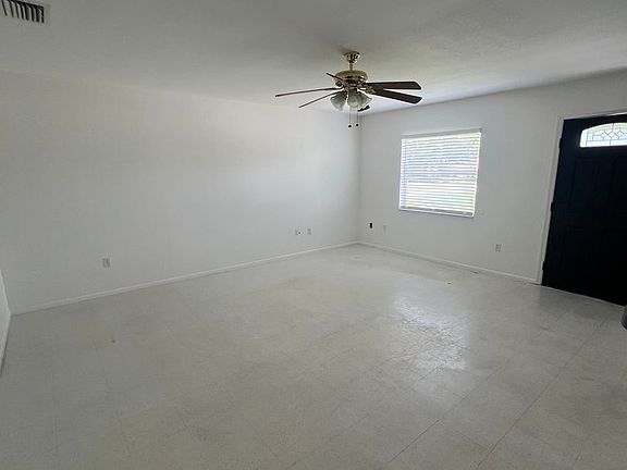 2nd image of 1065 Nomad Rd
