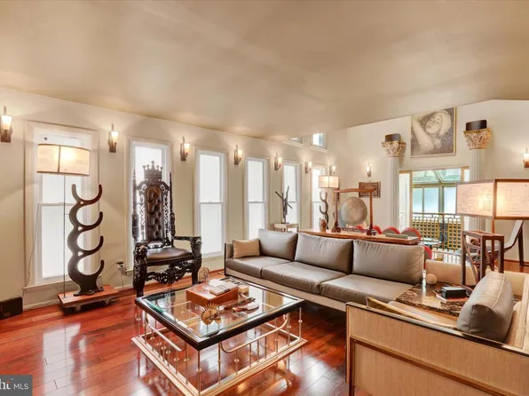 58 Sutphin Pnes, Yardley, PA 19067