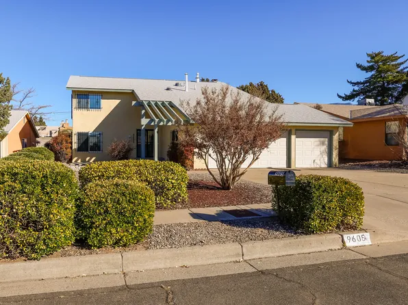 9605 La Playa St NE, Albuquerque, NM 87111
