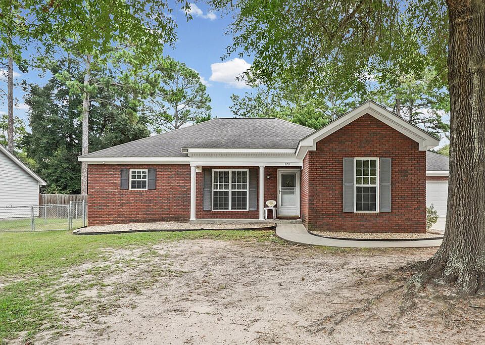 1st image of 129 Leighton Dr
