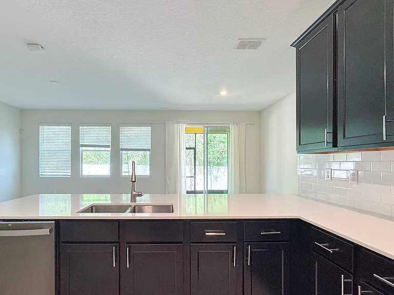 10022 Red Eagle Dr — Photo 4