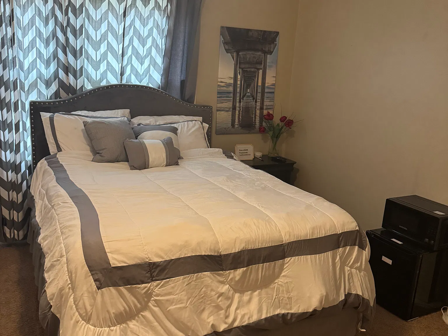 3 bed, $1,000 — Photo 2