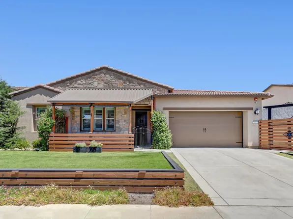 9875 Clyde Ingalsbe St, Elk Grove, CA 95624