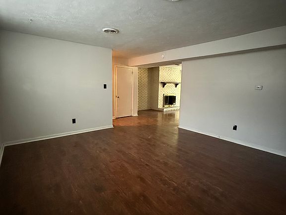5th image of 275-277 Hightower Rd
