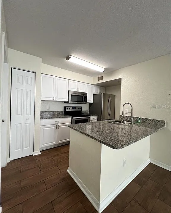 2214 Grand Cayman Ct #1526