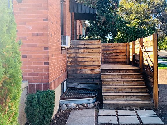 deck from kitchen door