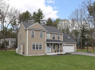 32 Ericas Way, Kennebunk, ME 04043