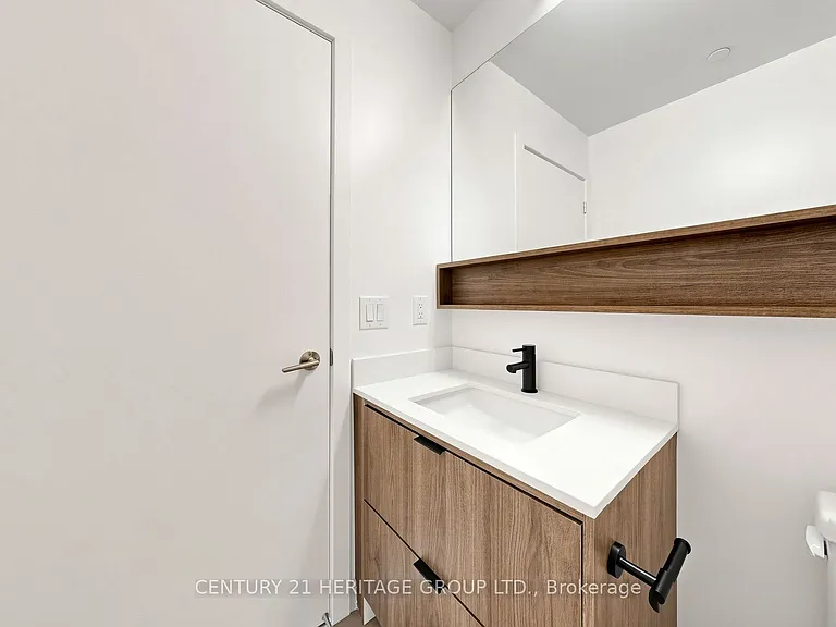 8888 Yonge St #622 — Photo 16