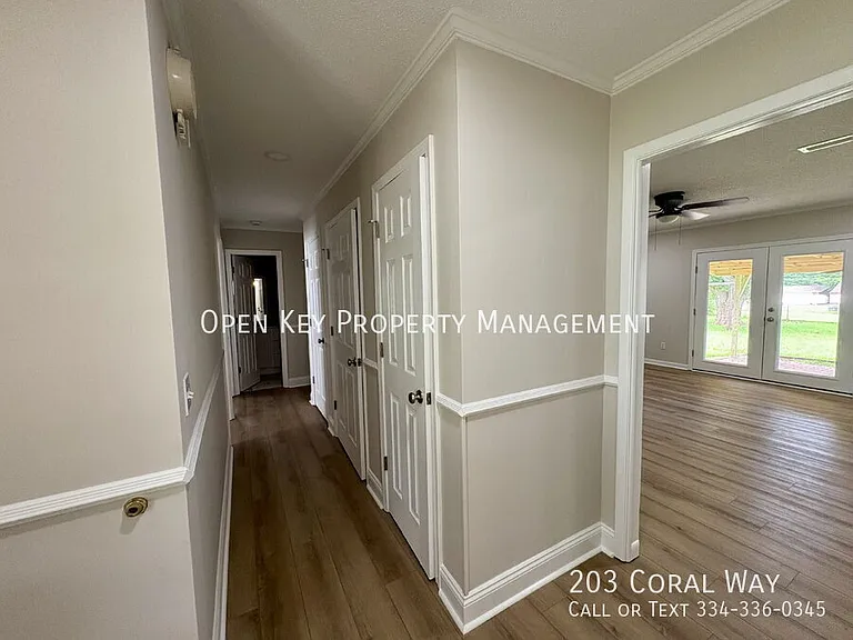 203 Coral Way — Photo 8