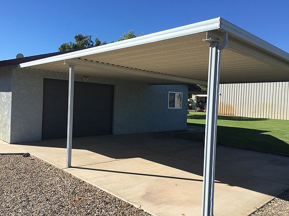Carport-guest house