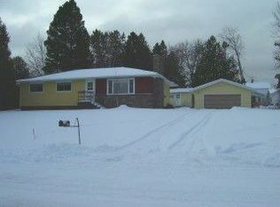 527 E Margaret St, Ironwood, MI 49938