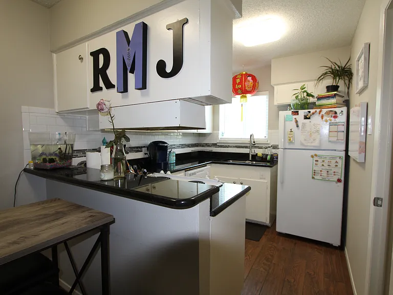 4538 Byers Ave #11 — Photo 7
