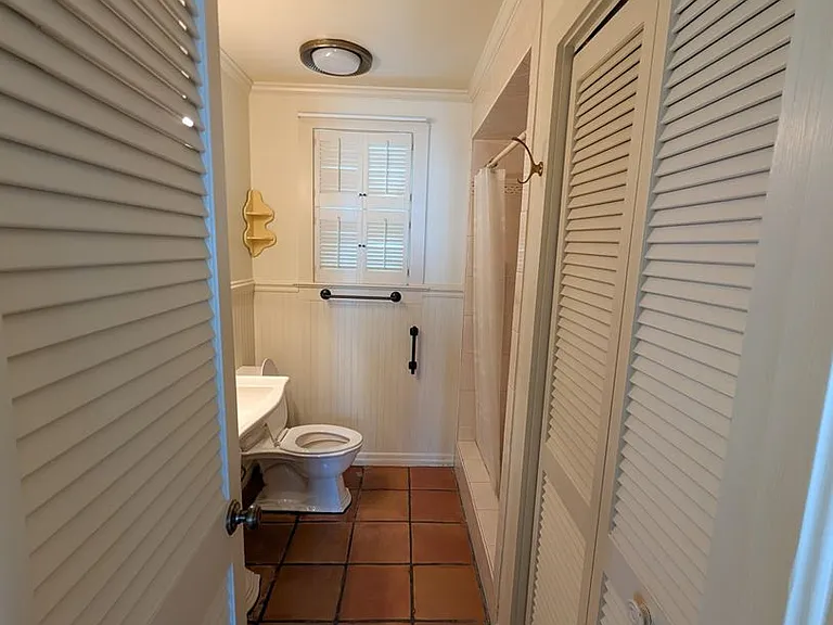 76 Marine St — Photo 17
