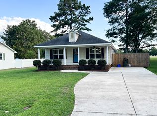 302 N Pearl St, Princeton, NC 27596